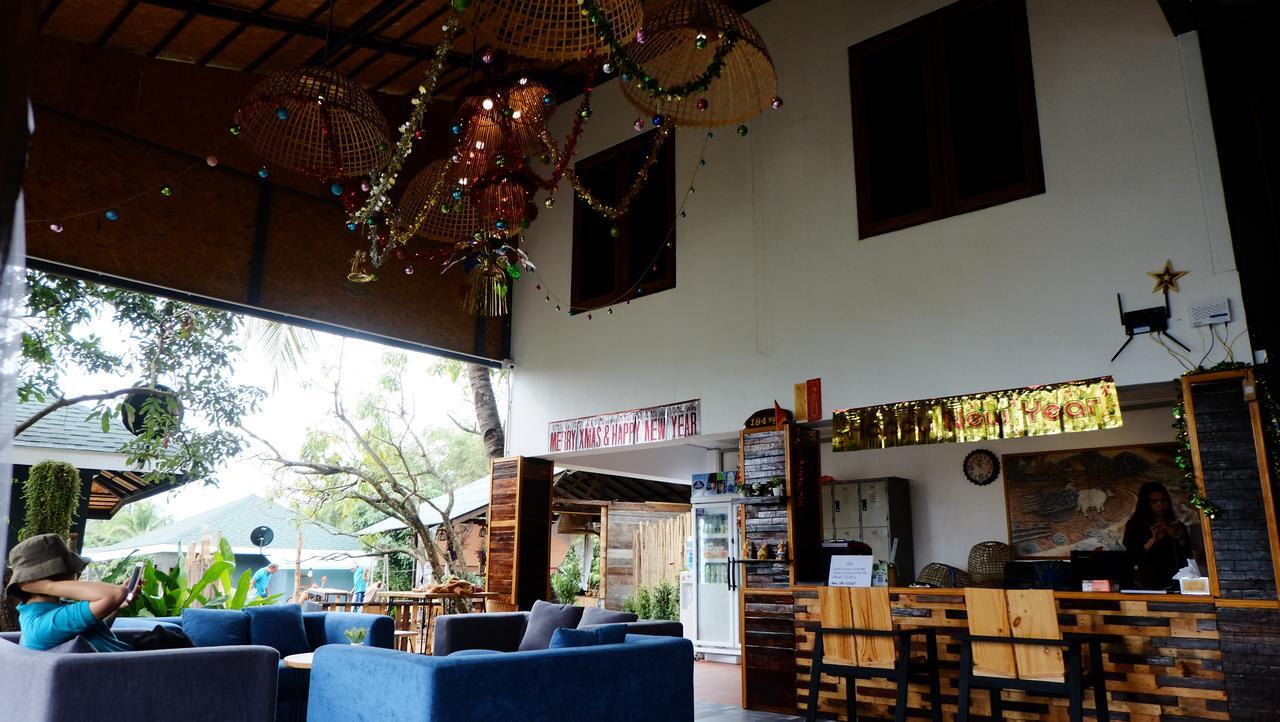 Nok Chan Mee Na Chom Thong Exterior photo
